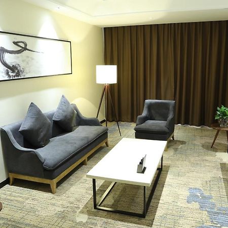 Zhi Hui Tang Feng Ze Hotel Chengdu Buitenkant foto
