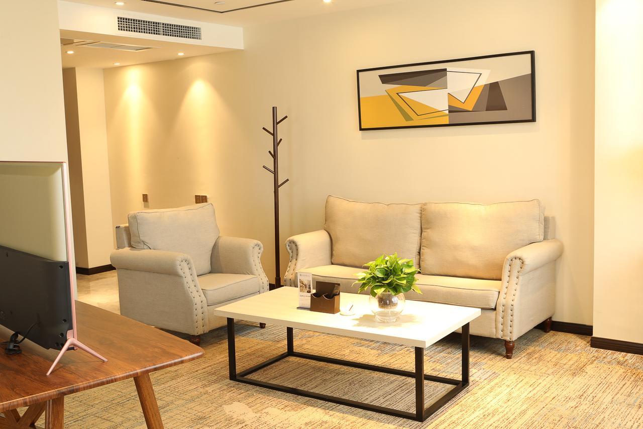 Zhi Hui Tang Feng Ze Hotel Chengdu Buitenkant foto