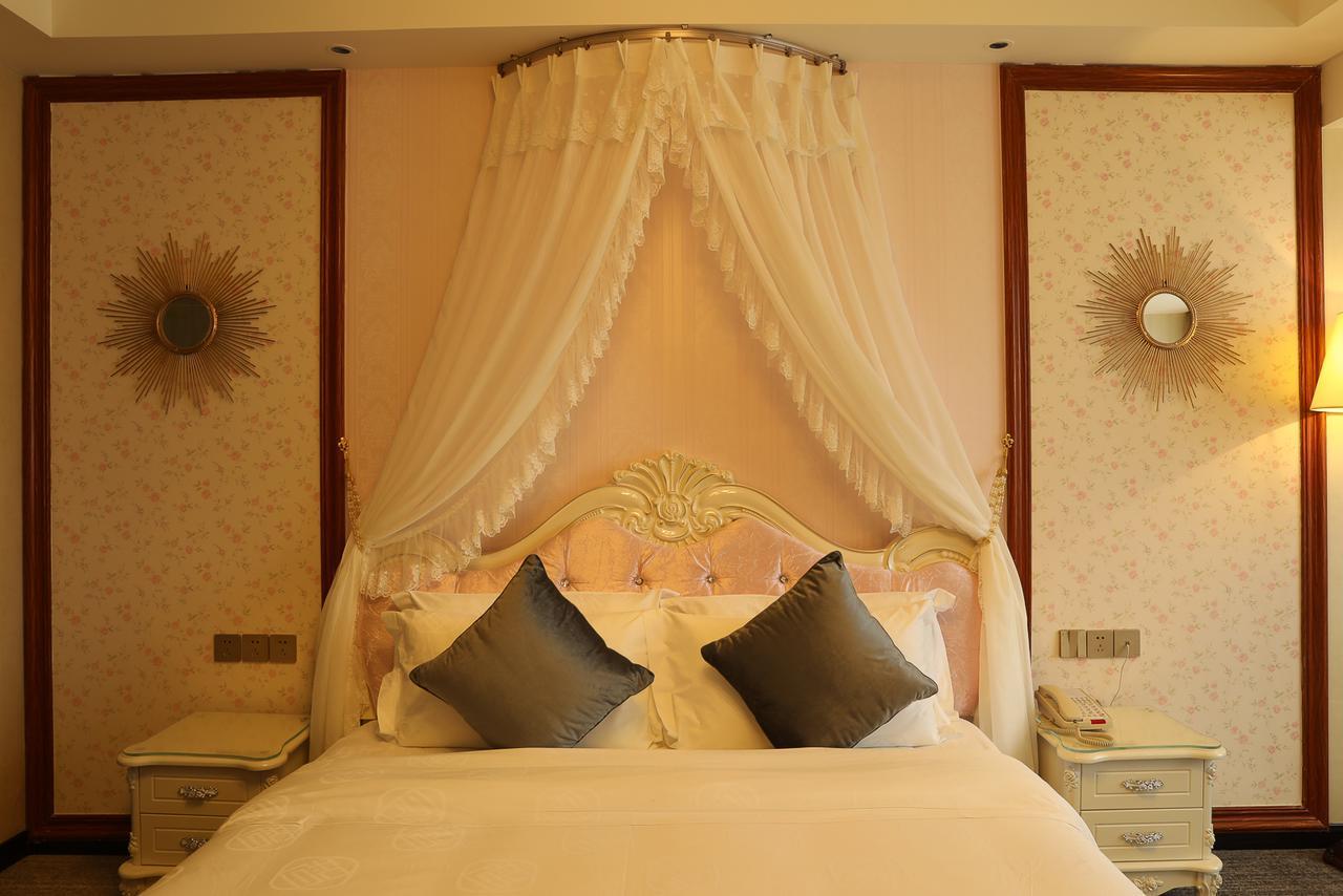 Zhi Hui Tang Feng Ze Hotel Chengdu Buitenkant foto