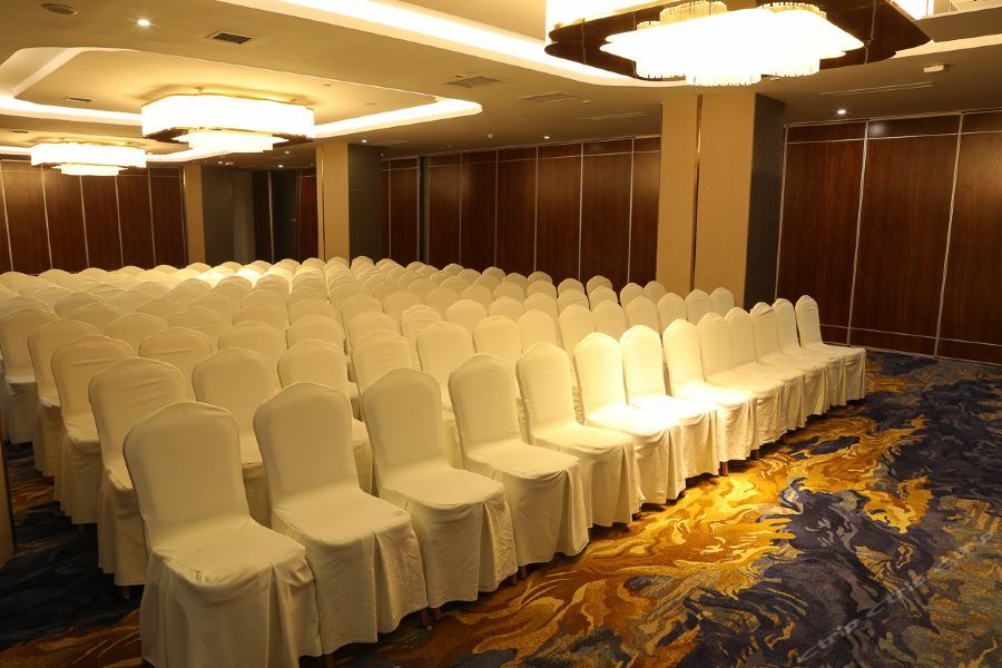 Zhi Hui Tang Feng Ze Hotel Chengdu Buitenkant foto